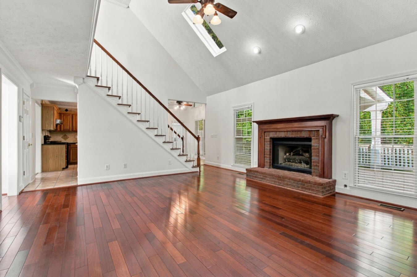 Listing photo by Jax Real Estate Media